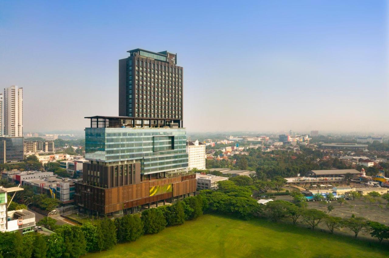 Trembesi Hotel Serpong Εξωτερικό φωτογραφία