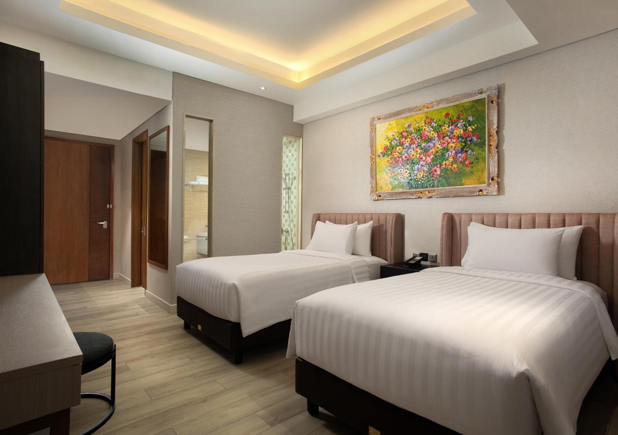 Trembesi Hotel Serpong Εξωτερικό φωτογραφία