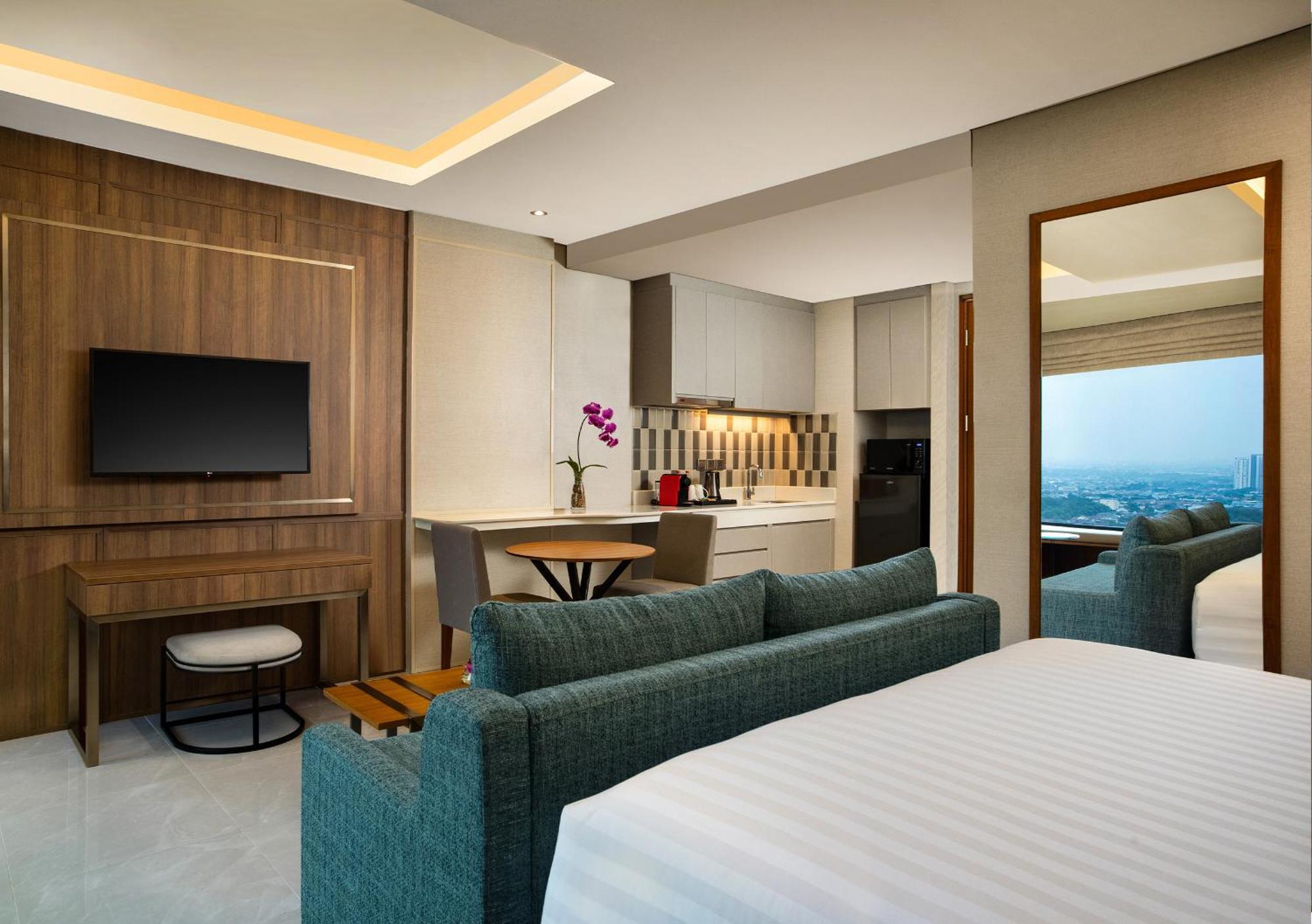Trembesi Hotel Serpong Εξωτερικό φωτογραφία