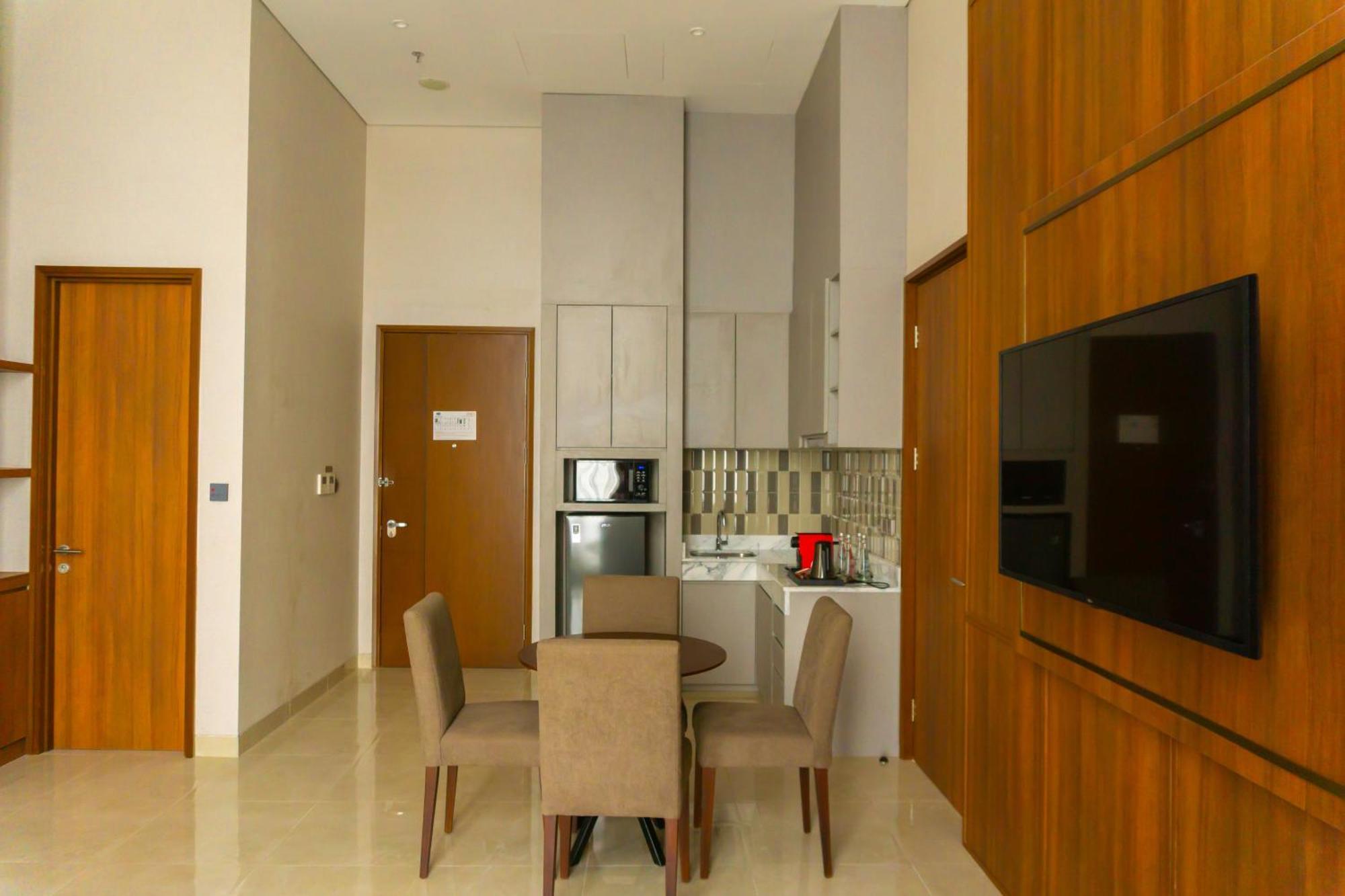 Trembesi Hotel Serpong Εξωτερικό φωτογραφία