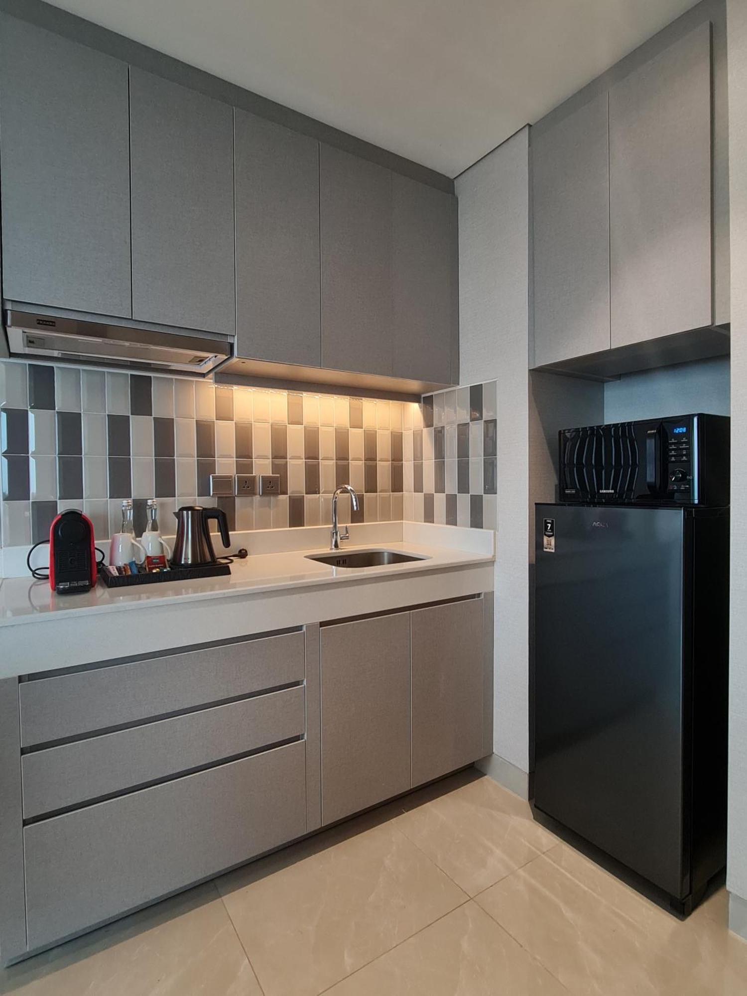 Trembesi Hotel Serpong Εξωτερικό φωτογραφία