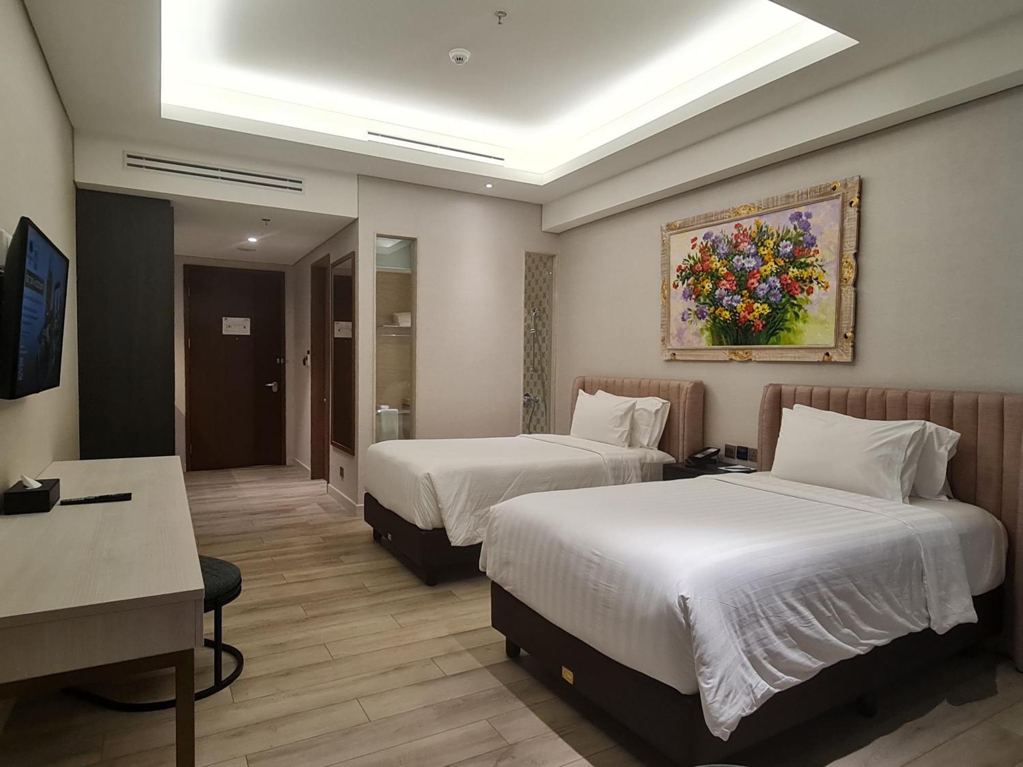 Trembesi Hotel Serpong Εξωτερικό φωτογραφία